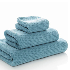 Ręcznik Graccioza Bee Waffle 90x180 cm Petrol