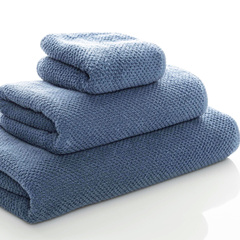 Ręcznik Graccioza Bee Waffle 70x140 cm Cobalt