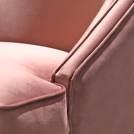 PUDROWO-RÓŻOWY WELUROWY FOTEL - MY HONEY HOME