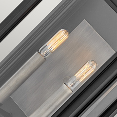 Średnia latarnia naścienna Sag Harbor - 2 źródła światła - Czarne