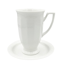 Kubek duży z podstawkiem Biała Maria