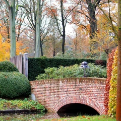 Słupek oświetleniowy Authentage Gracieuze przycisk na płycie mały