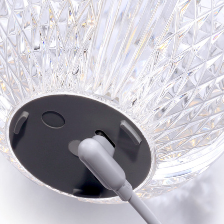 Mała lampa stołowa LED Marni - Naturalny mosiądz