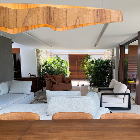 Średnia lampa wyspowa LED Horizon