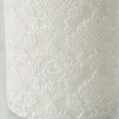 ŚWIECA MALIA - BIAŁA - 7.5 x 7.5 x 20 CM - LENE BJERRE - MY HONEY HOME