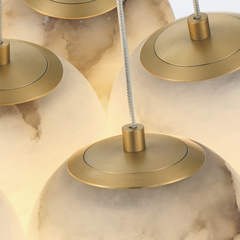 Duża lampa wisząca Kepler - 7 źródeł światła - Szczotkowane złoto