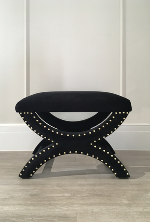 CZARNA PUFA TAPICEROWANA 60X40X42CM - MY HONEY HOME