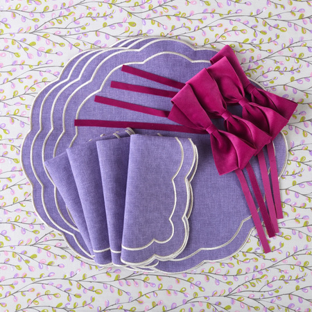 HAFTOWANE PODKŁADKI PURPLE PETALI - 6 SZT. - ⌀ 38.5 CM - ROSEBERRY HOME - MY HONEY HOME