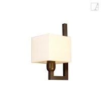 Lampa ścienna Authentage Sévèrena na długiej podstawie